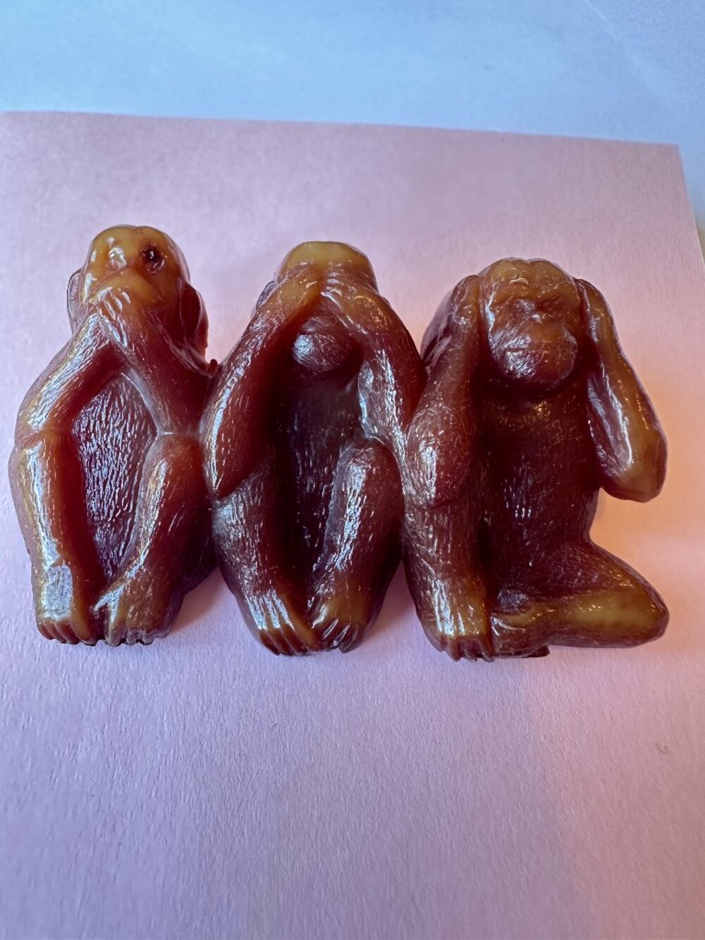 Vintage Three Wise Monkeys Brooch See Hear Speak No Evil Brown Plastic Pin